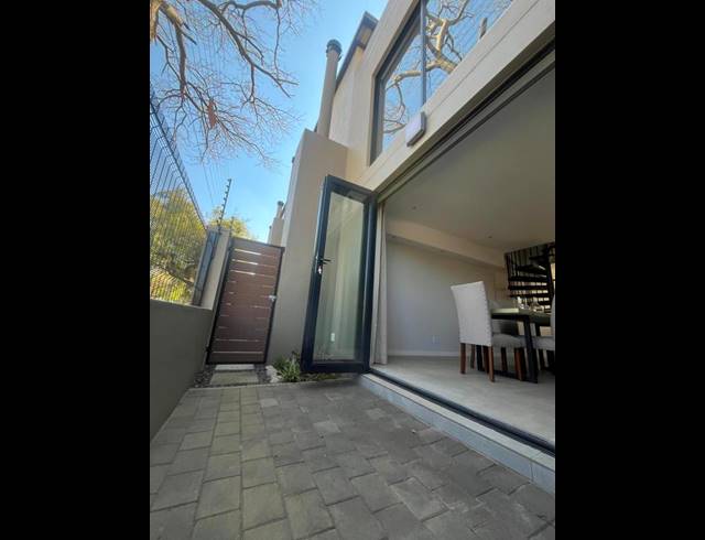 2 BEDROOM DUPLEX FOR SALE IN HAZELWOOD